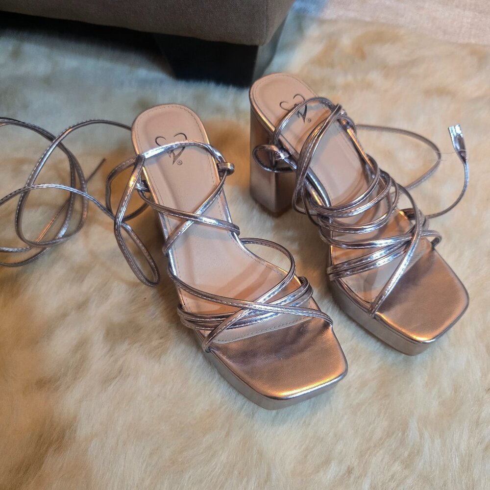 Silver Heels from Windsor